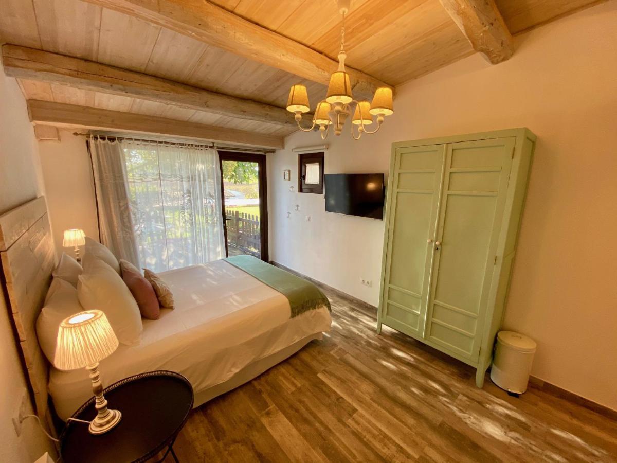Bed & Breakfast Wine & Cooking Penedes Pla del Panadés Exteriör bild