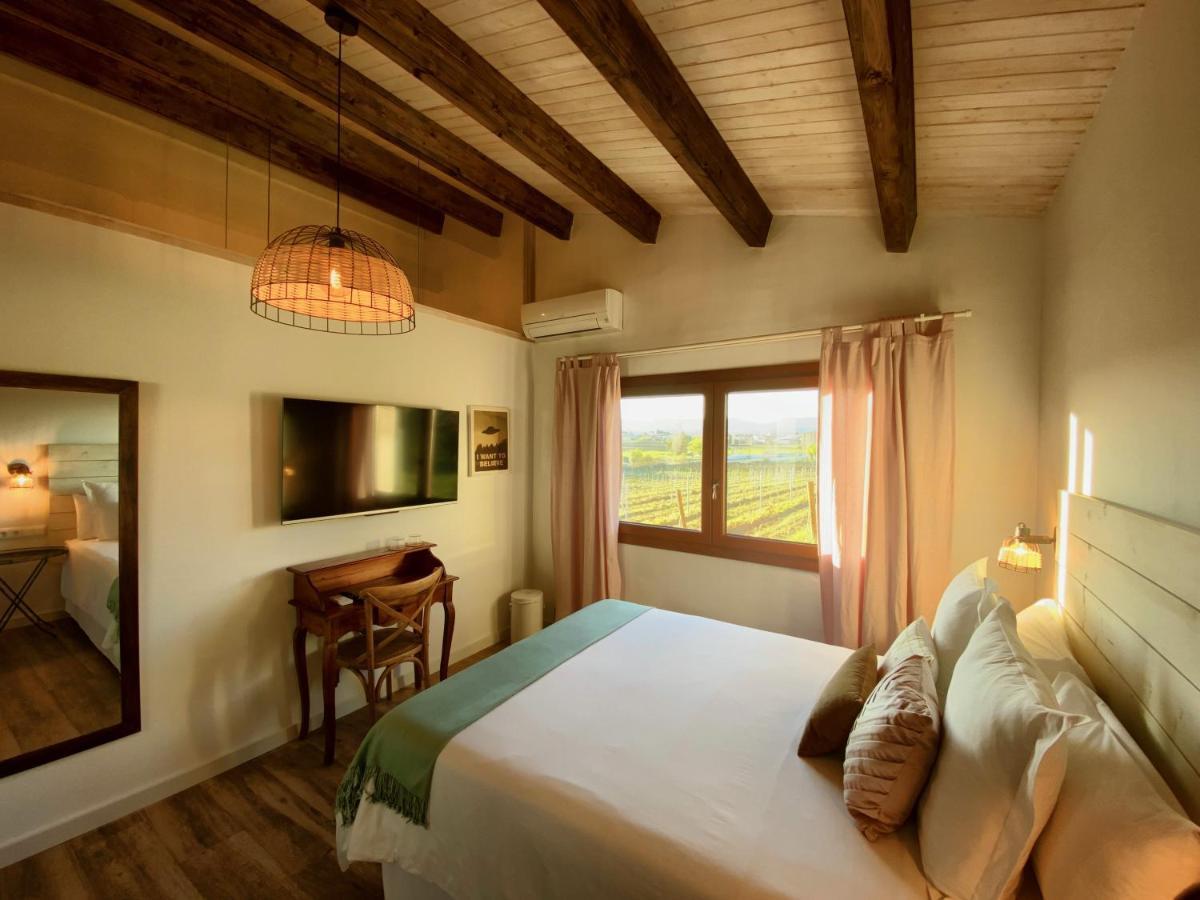 Bed & Breakfast Wine & Cooking Penedes Pla del Panadés Exteriör bild