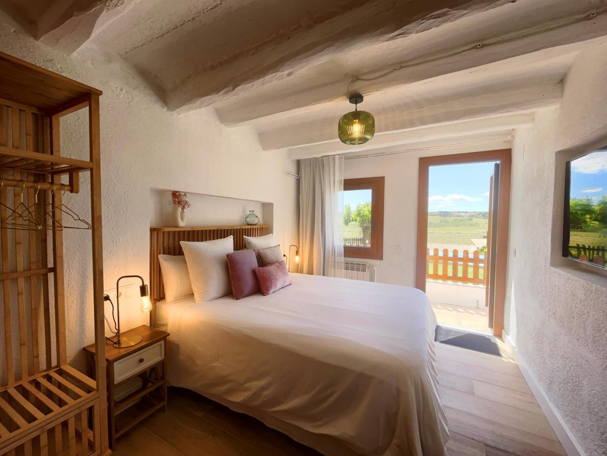 Bed & Breakfast Wine & Cooking Penedes Pla del Panadés Exteriör bild