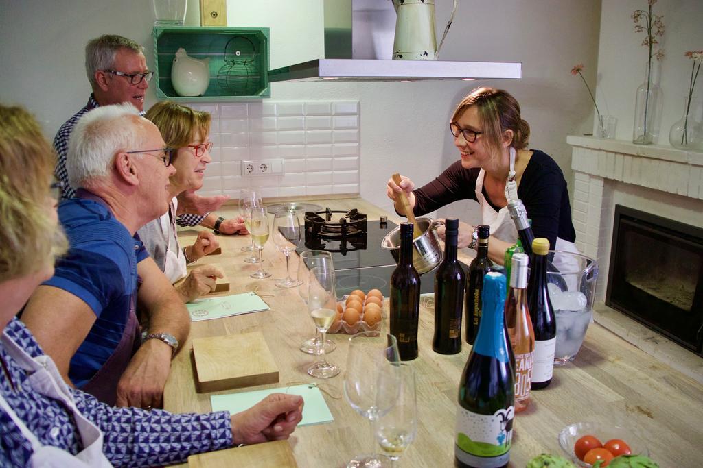 Bed & Breakfast Wine & Cooking Penedes Pla del Panadés Exteriör bild